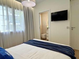 Barbara Apartment by the beach 2Bed 2Baths