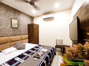THE HEAVEN HOMESTAYS - A Budget Rooms By Dhesi Group