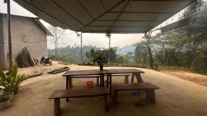 Song Ban Mountain Homestay