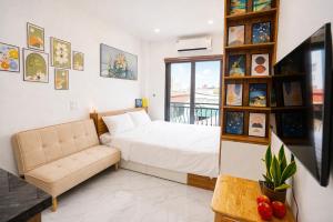 Green West Lake Residence