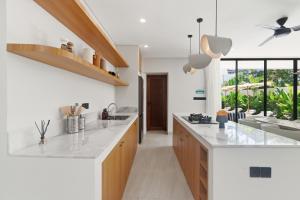 Luxe 4BR Villa Sunken Lounge Pool & Bathtub