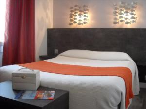 Hotels Logis Hotel Bellevue : photos des chambres