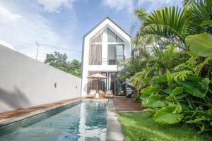 2BR Ocean View Pool Villa in Nusa Dua