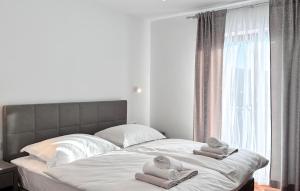 Lovely Home In Lozovac