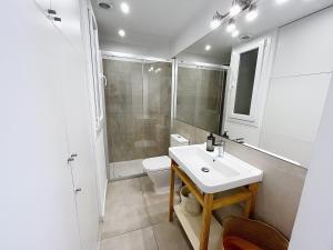 Roca Fornells, Carrer Major F39