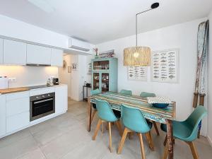 Roca Fornells, Carrer Major F39
