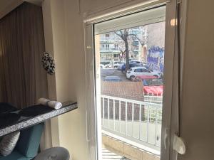 White Tulip Modern Apartment in Thessaloniki