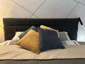 Cozy Apartments - Free Parking, WiFi & King-size Bed - Liman IV