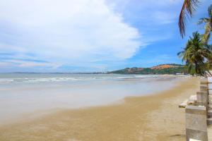 Sóng Biển Xanh Resort