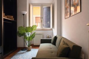 Dimora del Gonfalone, Historical Residence in Rome