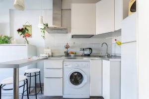 Fuengirola Paseo Marítimo 1 línea Loft 3 Huesped