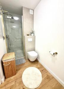 Flat - walking distance to the National Stadium