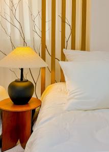 Bukchon Stay near Gyeongbokgung , Gwanghwamun, jongro,인사동거리