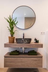 Villa Bonita La Cala 4BR Private Pool BBQ and Gym