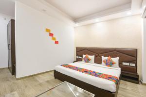 FabHotel Sai Village Sector 46