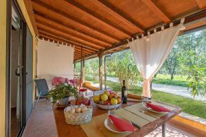 Relaxing Countryside Apartments Near Cecina Sea