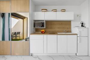 Paloma Héliopolis fully Renovated studio with terrace and parking