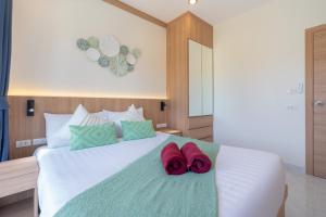 Pool Villa Monday 3BR in Rawai