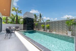Pool Villa Monday 3BR in Rawai