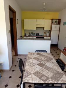 Casa vacanze sa minda noa whit a private garden