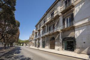 Massari Terrace by Palazzo Zippitelli