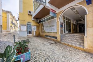 Old Town Riverside Retreat, Portimao