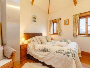 2 Bed in Kingsbridge oc-90024