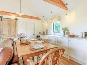 2 Bed in Barnstaple oc-87749