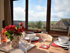 4 Bed in Tiverton oc-60110