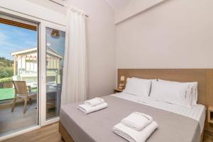 Villa Riza Sea by Villa Plus