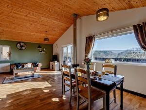 2 Bed in Honiton oc-91118