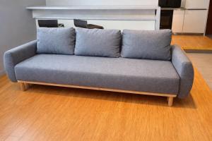 Luxurious Riverside Duplex with Terrace