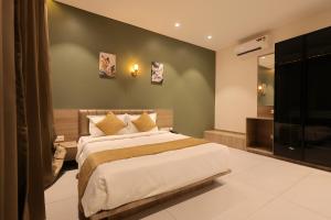 Hotel Pune Pride, Baner