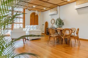 Spacious 2BR Colonial Thai Pool Villa in Rawai