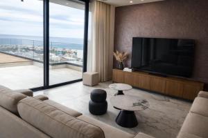 Pnoi Sea View Villas Piskopiano