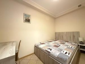 Azyl na Niskiej Piamola