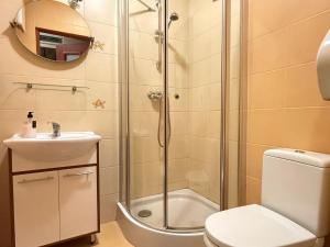 Azyl na Niskiej Piamola