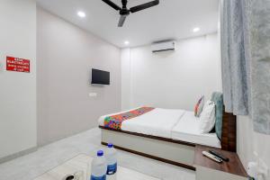 FabHotel Welcome Inn Besa