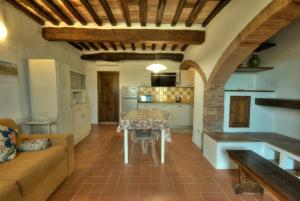 Istrice appartamento confortevole con piscina tennis wifi e giardino