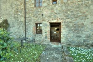 Istrice appartamento confortevole con piscina tennis wifi e giardino