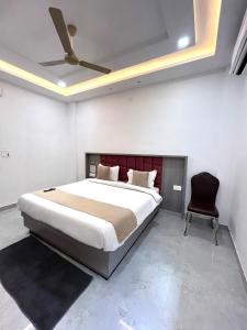 Hotel Girraj Stay Inn