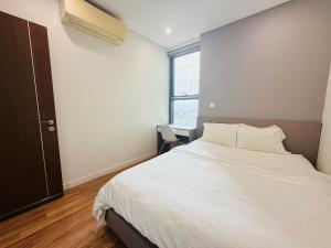 The Legend Apartment-Sunhometel
