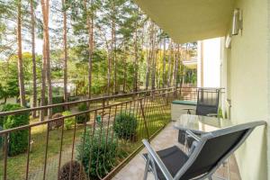 Funkcjonalny Apartament Blisko Plaży z Balkonem w Międzyzdrojach by Noclegi Renters