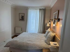 Bel appartement entièrement rénové