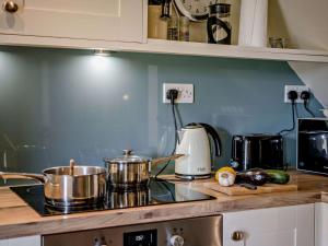 1 Bed in Dorchester oc-manje