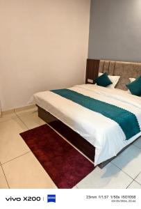 Dev Hotel & Restaurant
