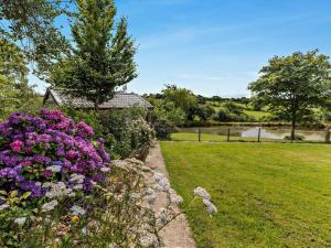 4 Bed in Holsworthy oc-lamer