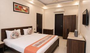 Platinum Royal Excellency