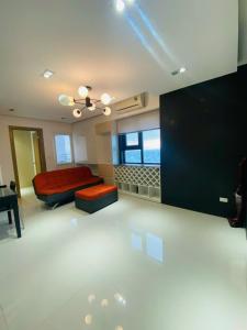 1 Luxury BR with 2 queen beds & Workstation - 1 min walk to My Khe Beach