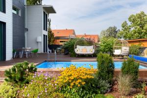 Villa Sirena Apartments
